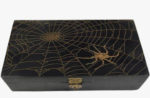 Spider in Web engraved Horn Box