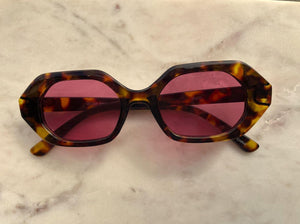 Dakota Sunglasses Tortoise with Burgundy Lens