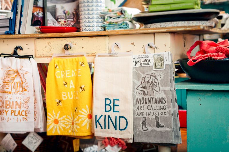 Tea Towels & Dish Cloths 