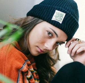 Friends of Nature Toque in Black