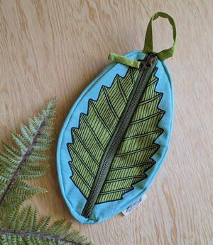 Zippered Leaf Pouch