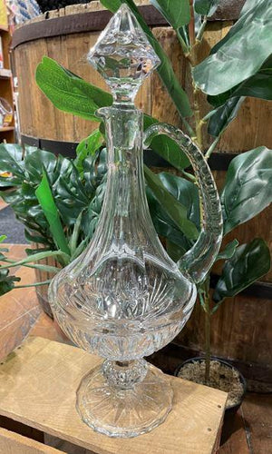 Some things in life are meant to be savoured with elegance and a touch of class. Lancaster Collection is a classic cut crystal design with an ageless grace with modern sharpness.